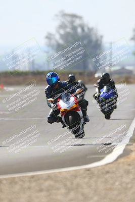 media/Sep-20-2025-TrackDaz (Sat) [[27f0cde673]]/B Group/220pm (Turn 9)/